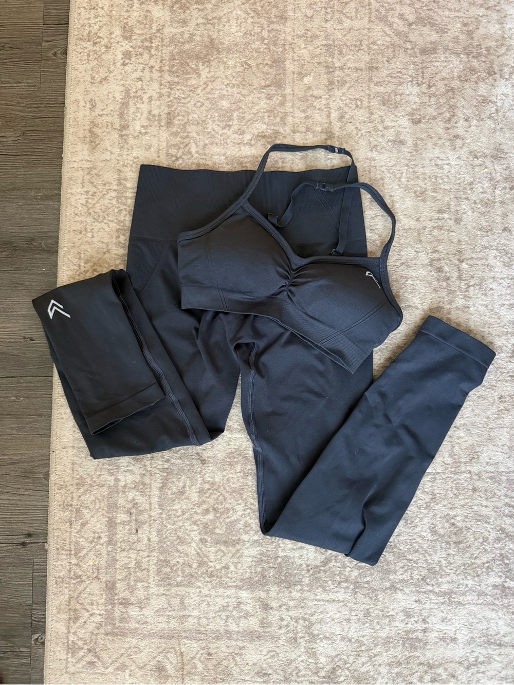 Oner active effortless 2 piece set in coal